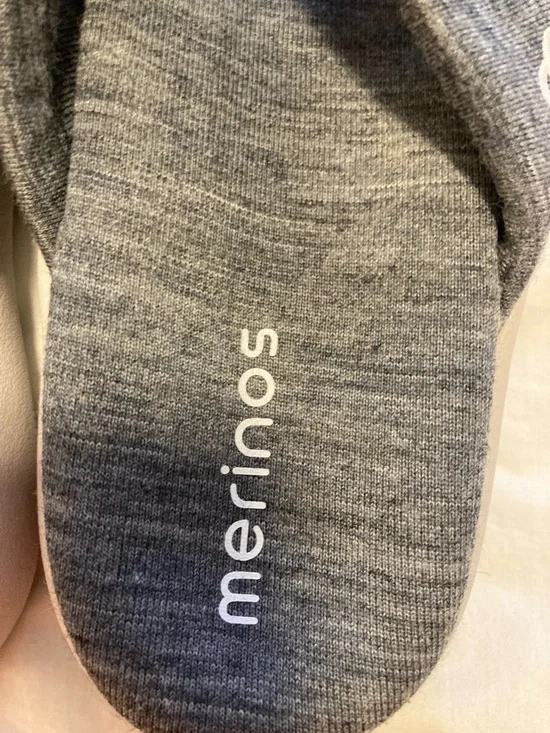 Merinos Women's Gray Cross-Band Cozy Slide Mules - Picture 4 of 5